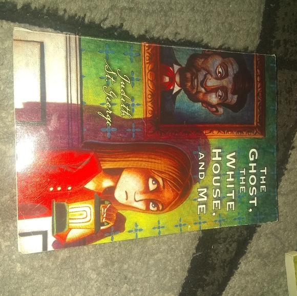 Books - Picture 8 of 8